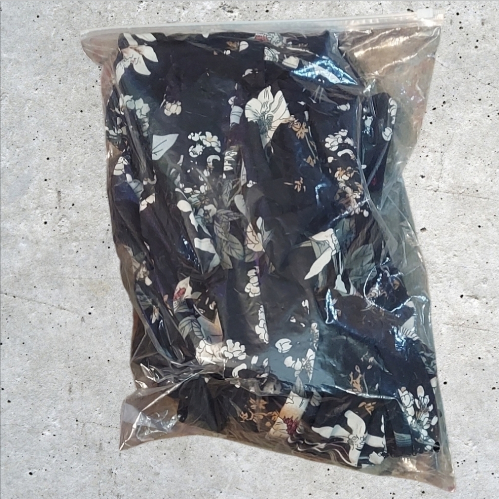 NWT Wrap Black Floral Cami Belted Maxi Dress ~SZ MEDIUM - Picture 10 of 10
